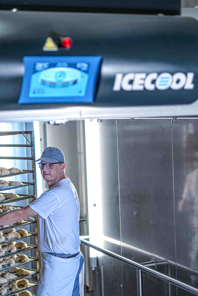 Ice shop cool company